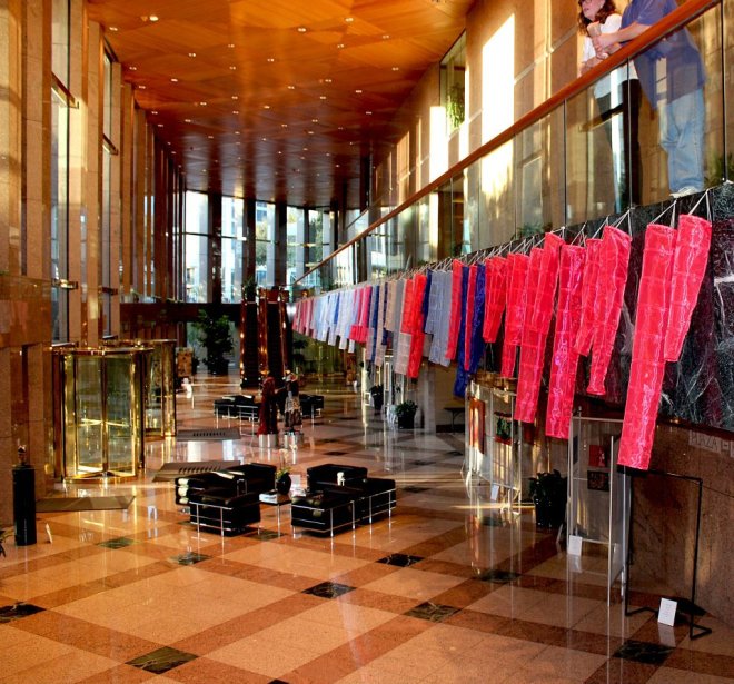 294754_2569126592964_544817806_n